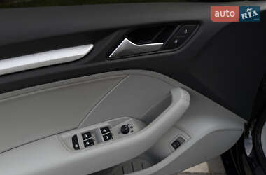 Седан Audi A3 2014 в 