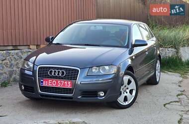 Хэтчбек Audi A3 2006 в 