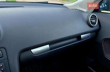 Хэтчбек Audi A3 2006 в 