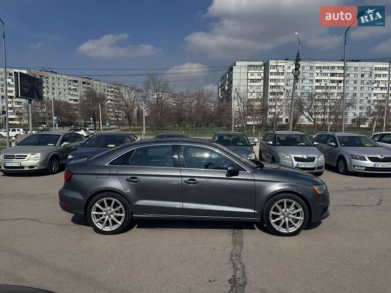 Седан Audi A3 2014 в Запорожье