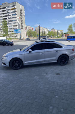 Седан Audi A3 2014 в Дніпрі