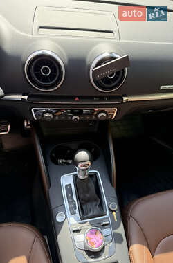 Седан Audi A3 2014 в 