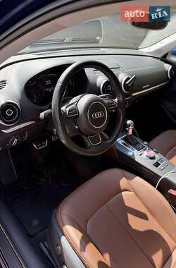 Седан Audi A3 2014 в 