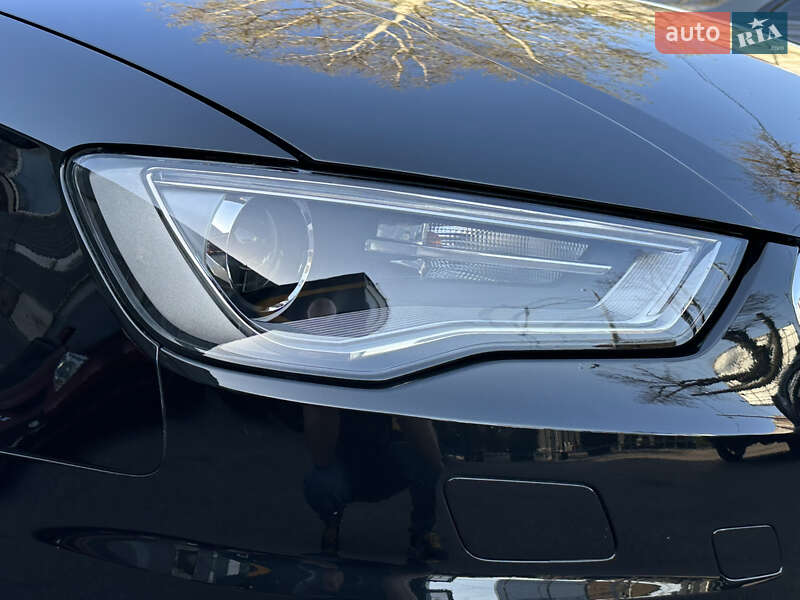 Седан Audi A3 2016 в Одессе