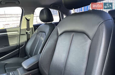 Седан Audi A3 2016 в 