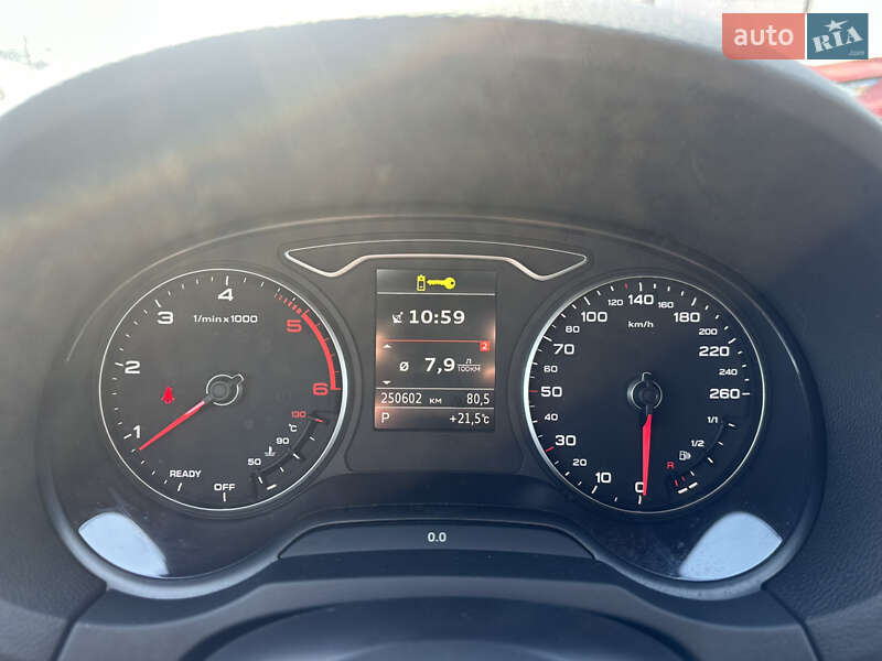Хетчбек Audi A3 2017 в Івано-Франківську