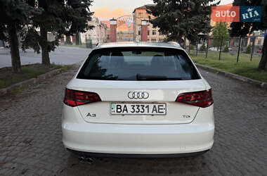 Хэтчбек Audi A3 2013 в 