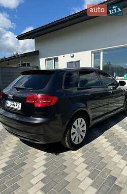 Хэтчбек Audi A3 2012 в 