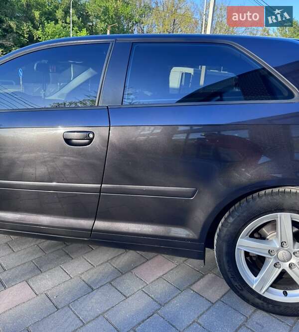 Хэтчбек Audi A3 2004 в Тернополе