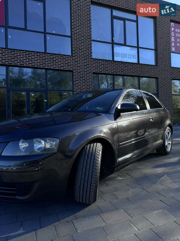 Хэтчбек Audi A3 2004 в Тернополе