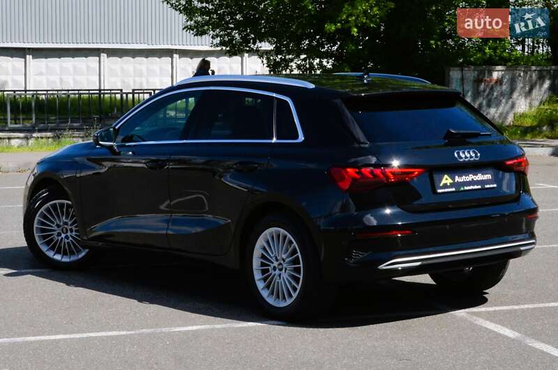 Хэтчбек Audi A3 2021 в Киеве фото 7 Хэтчбек Audi A3 2021 в Киеве
