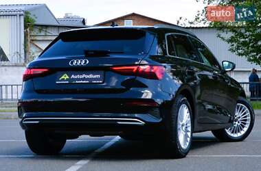Хетчбек Audi A3 2021 в 