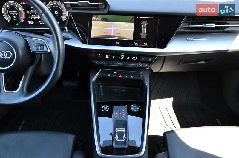 Хэтчбек Audi A3 2021 в Киеве фото 37 Хэтчбек Audi A3 2021 в Киеве