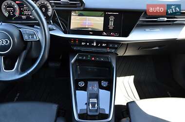 Хетчбек Audi A3 2021 в 