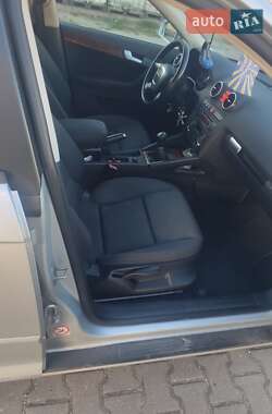 Хетчбек Audi A3 2005 в 