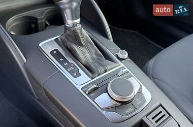 Хэтчбек Audi A3 2019 в 
