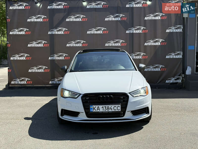 Седан Audi A3 2014 в Киеве