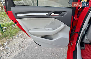 Седан Audi A3 2014 в 