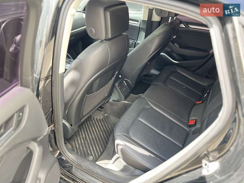 Седан Audi A3 2014 в Киеве