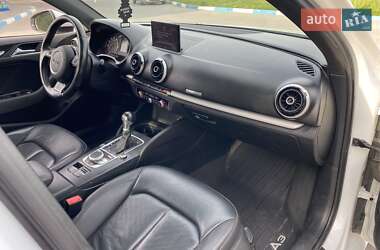 Седан Audi A3 2015 в 