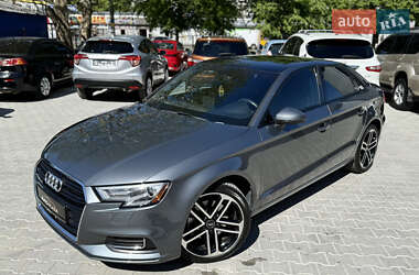 Седан Audi A3 2019 в 