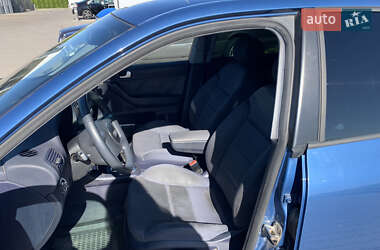 Хэтчбек Audi A3 2001 в 