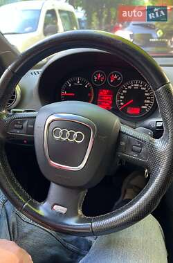 Хэтчбек Audi A3 2007 в 
