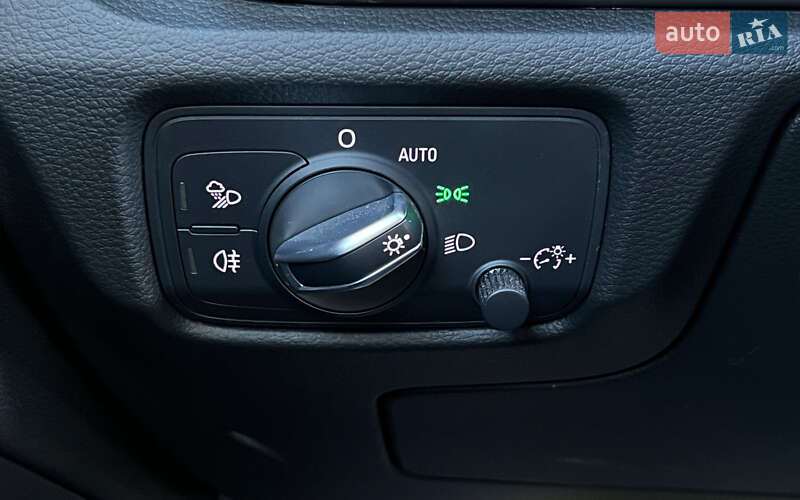 Хэтчбек Audi A3 2016 в Львове