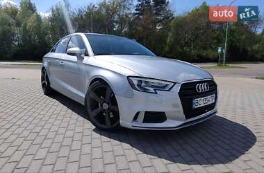 Седан Audi A3 2016 в Львові