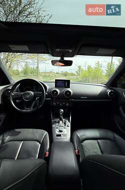 Седан Audi A3 2019 в 