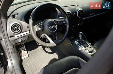 Седан Audi A3 2017 в 