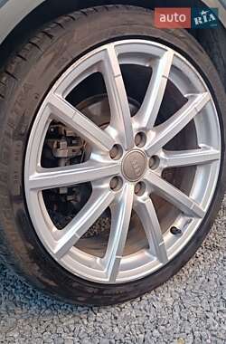 Седан Audi A3 2014 в 