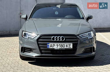 Седан Audi A3 2019 в 