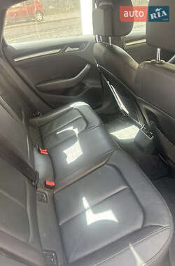 Седан Audi A3 2015 в 