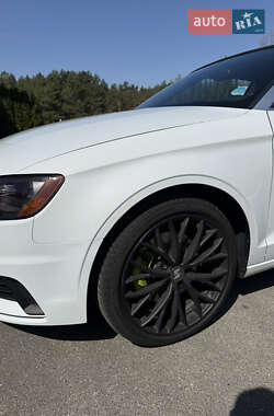 Кабриолет Audi A3 2015 в 
