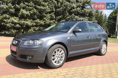 Хетчбек Audi A3 2006 в 