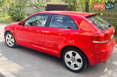 Хэтчбек Audi A3 2007 в 