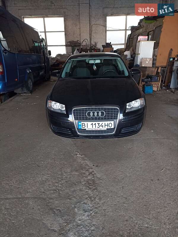 Хетчбек Audi A3 2007 в 
