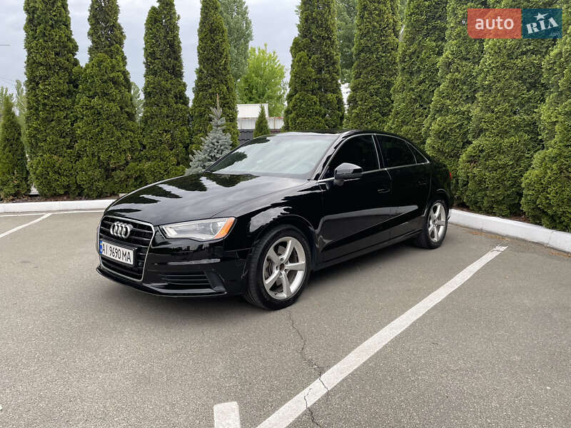Седан Audi A3 2014 в 