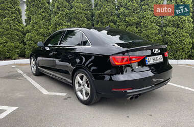 Седан Audi A3 2014 в 