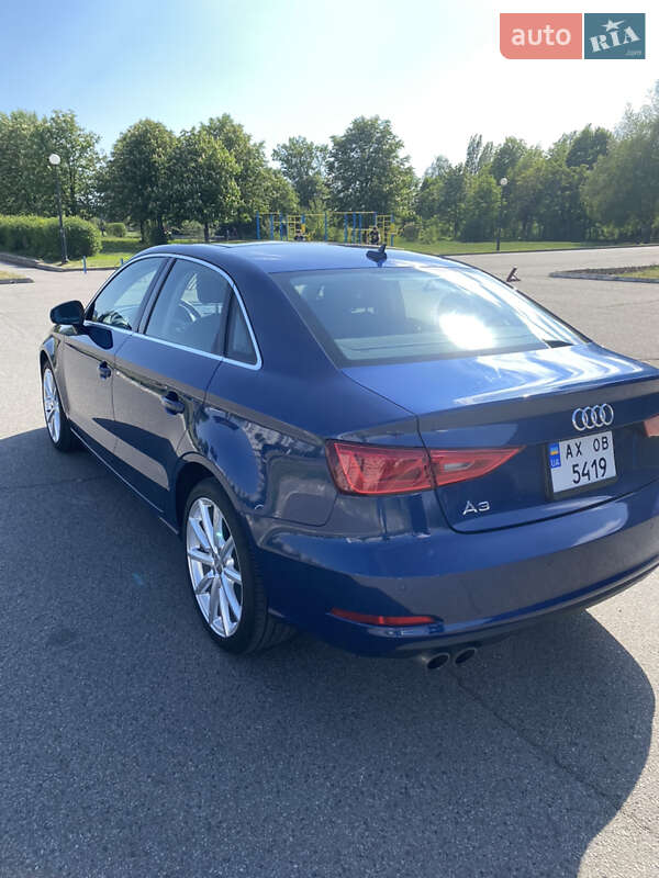 Седан Audi A3 2015 в Харькове