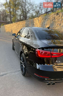 Седан Audi A3 2014 в 