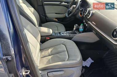 Седан Audi A3 2017 в 