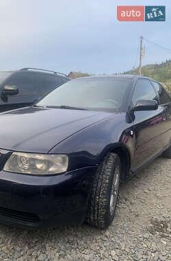 Хэтчбек Audi A3 1999 в Рахове
