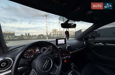 Седан Audi A3 2016 в 