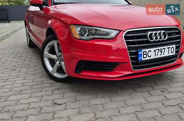 Седан Audi A3 2014 в Жовкве