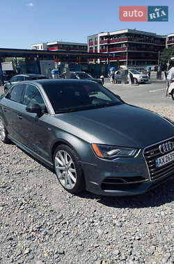 Хэтчбек Audi A3 2016 в Киеве