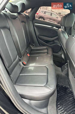 Седан Audi A3 2015 в 