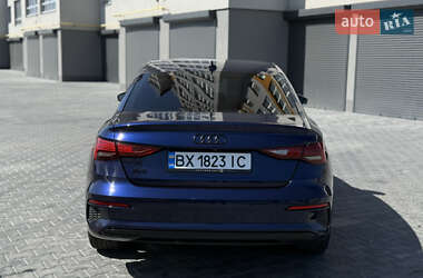 Седан Audi A3 2021 в 