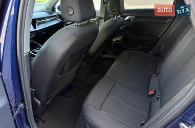Седан Audi A3 2021 в 
